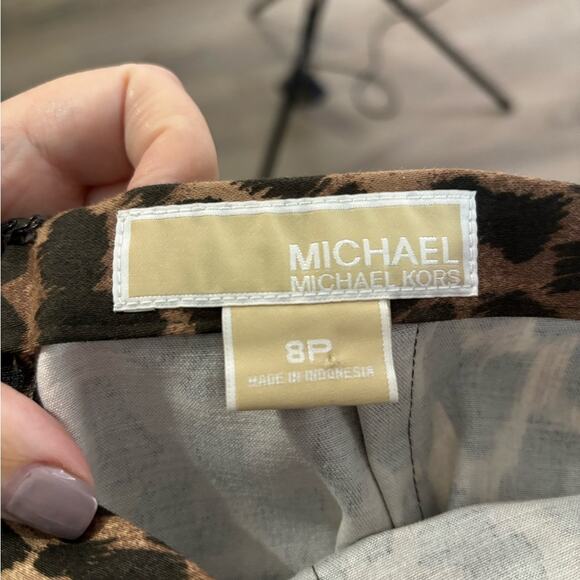 Michael Kors Brown Leopard Pencil Skirt Back Zipper Size 8 Petite - Picture 5 of 8